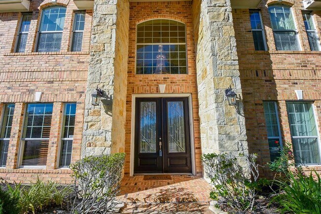 Building Photo - 3830 Parkside Dr