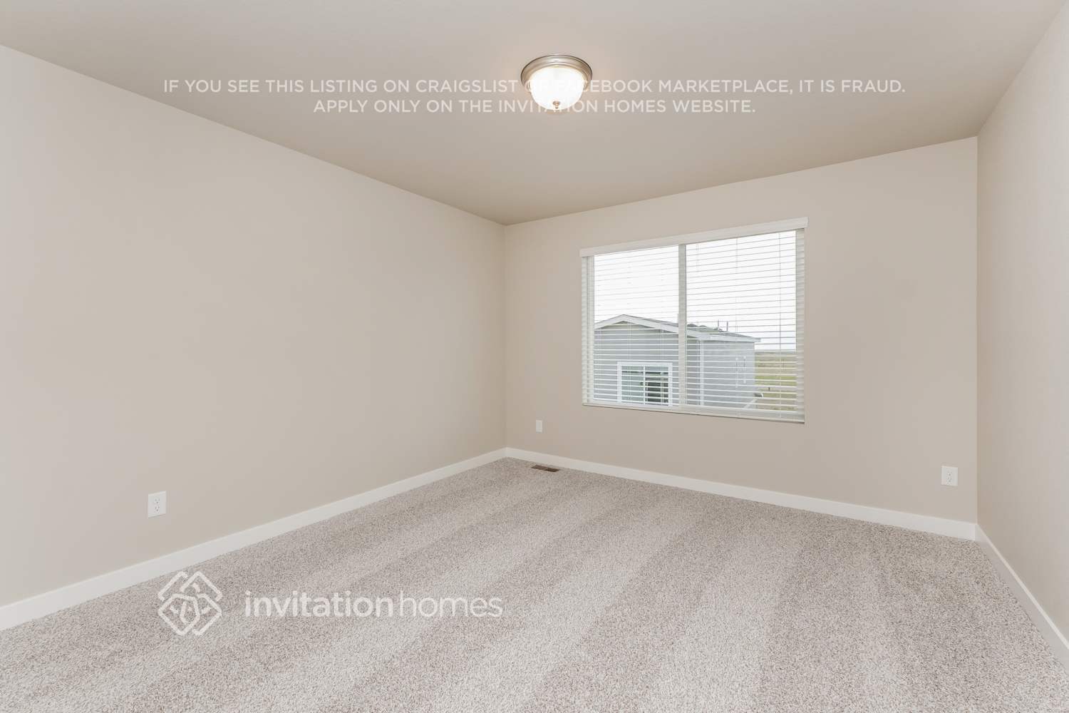 Building Photo - 13533 Arriba Dr