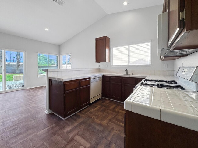 Building Photo - 78720 W Harland Dr