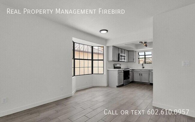 Building Photo - 5216 E Half Moon Dr