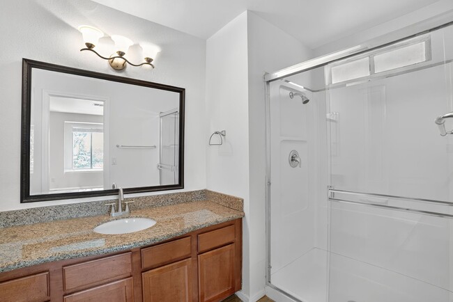 Building Photo - READY TO MOVE-IN UPPER LEVEL 2-BEDROOM CONDO!