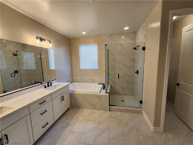 Building Photo - 2209 Fish Hawk St