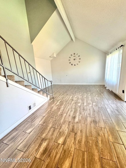 Building Photo - 1601 London Cir