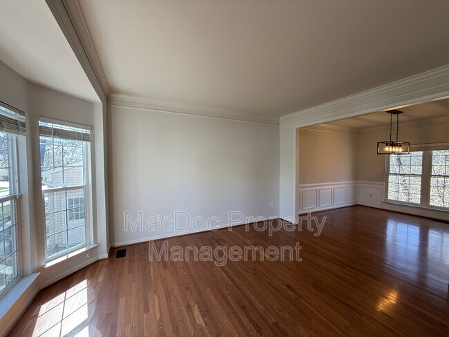 Building Photo - 14 Heatherbrook Ln