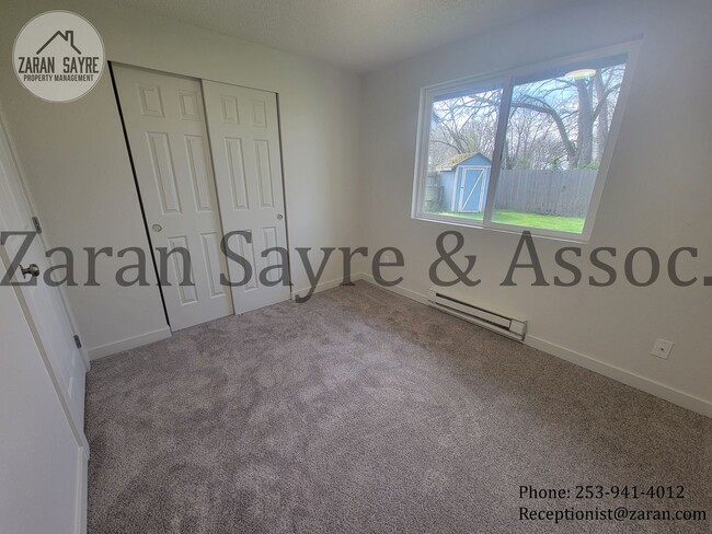 Building Photo - 11514 19th Ave Ct S