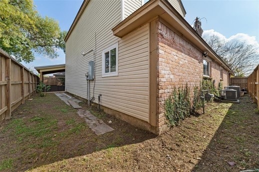 Building Photo - 15214 La Mancha Dr