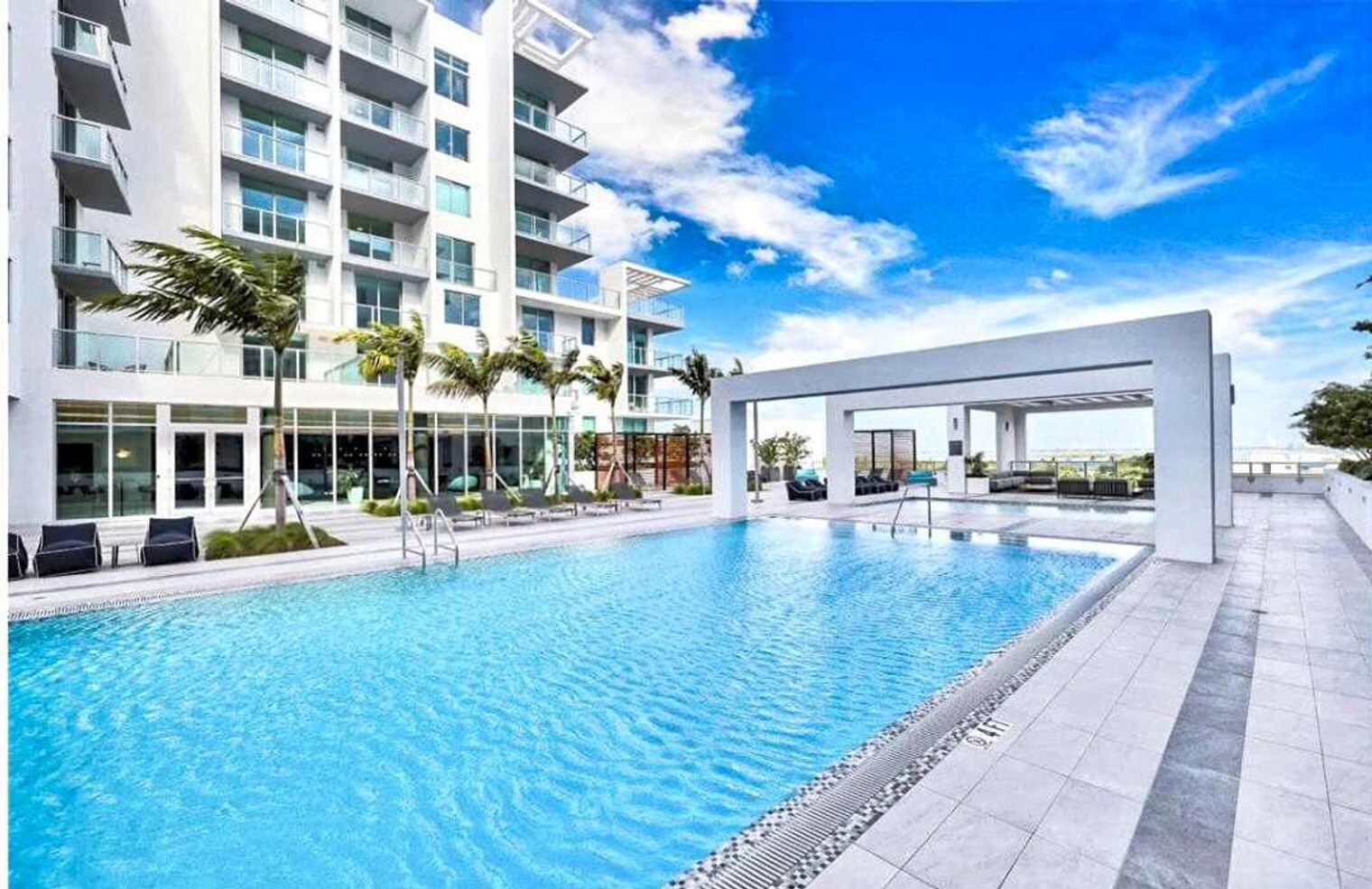 Building Photo - 3900 Biscayne Blvd