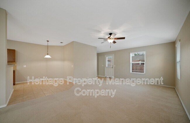 Building Photo - 5125 Knollwood