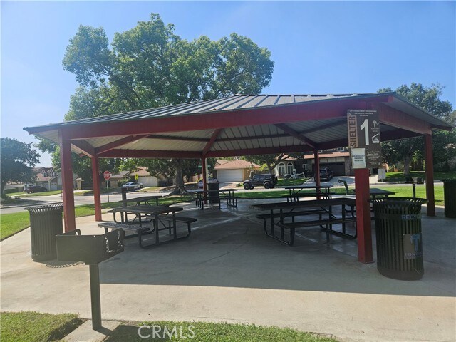 Building Photo - 11322 Oakwood Dr