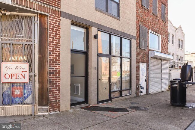 Building Photo - 2031 Benning Rd NE