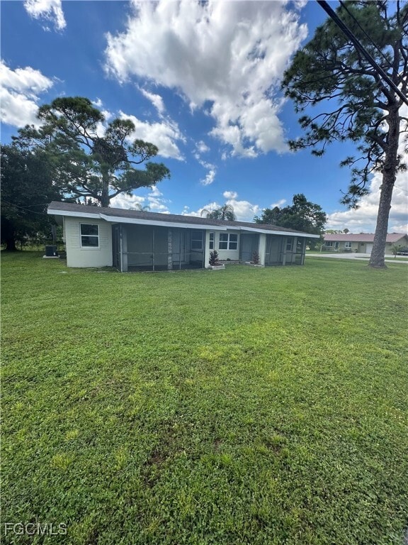 Building Photo - 1111 Palm Ave