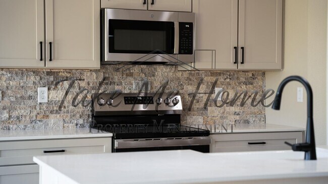 Building Photo - 3 Bedroom Home in Willard!