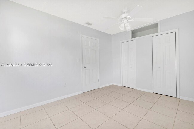 Building Photo - 670 NE 130th St