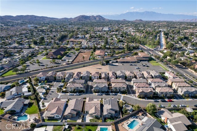 Building Photo - 4244 Bravado