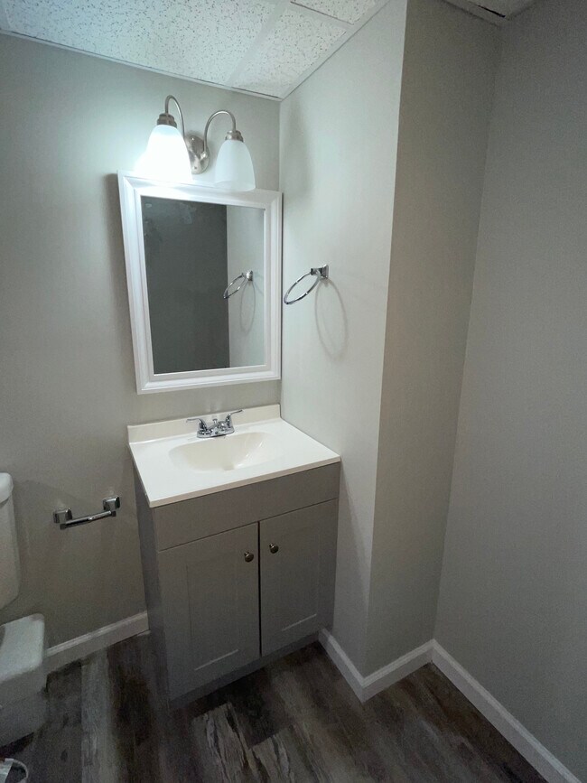 Building Photo - 67 Prospect St