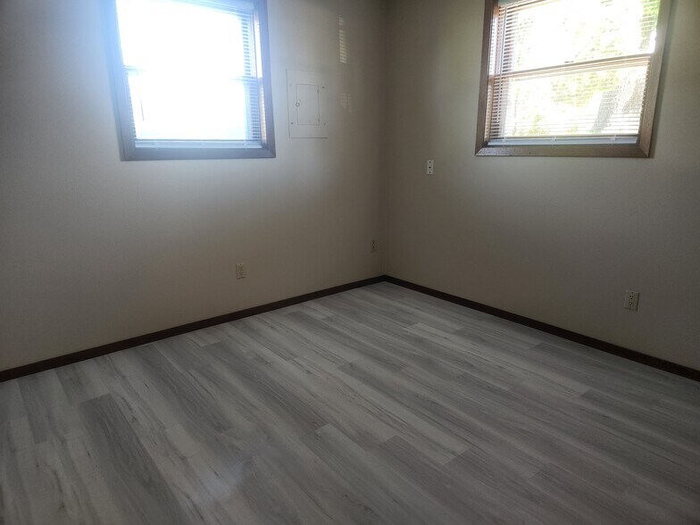 Bedroom#1 - 182 8th Ave