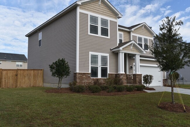 Building Photo - 179 Byron Dr