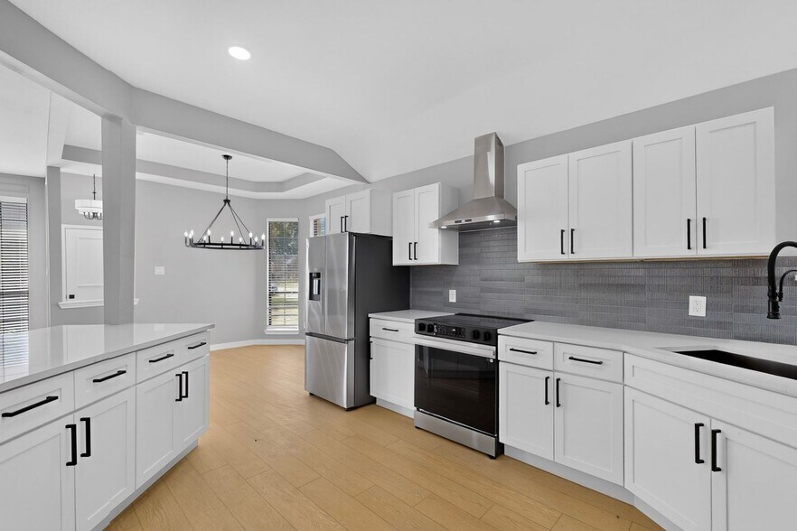 Building Photo - 2522 Larkspur Ln