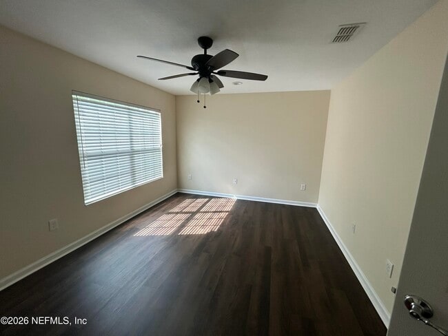 Building Photo - 4233 Clybourne Ln