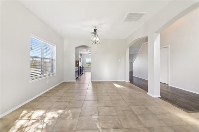 Building Photo - 6321 Stone Lake Dr