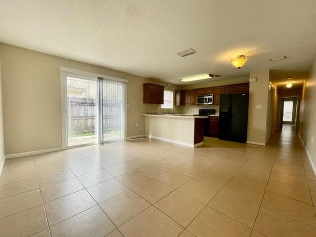 Building Photo - 611 Carnathan Ct