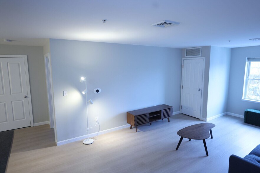 Building Photo - 30 Franklin St