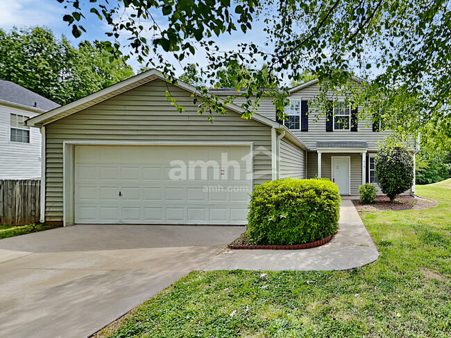 Primary Photo - 515 Kingsman Ln
