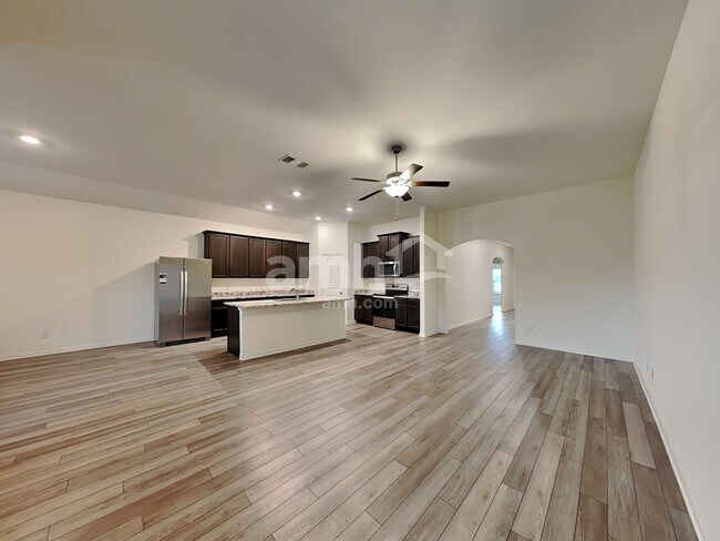 Building Photo - 1270 Treeta Trail