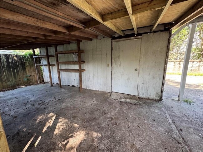 Building Photo - 108 Johnston St