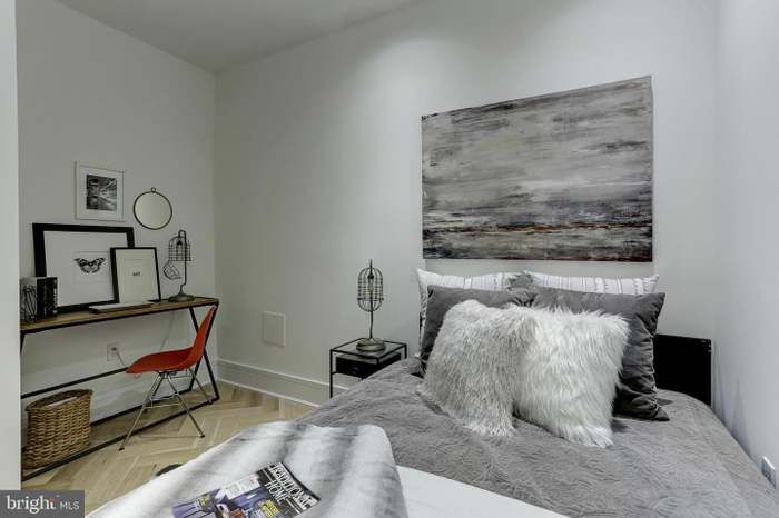 Building Photo - 1712 15th St NW