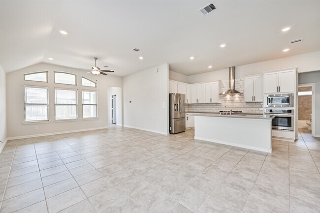 Building Photo - 7019 Terra Dr