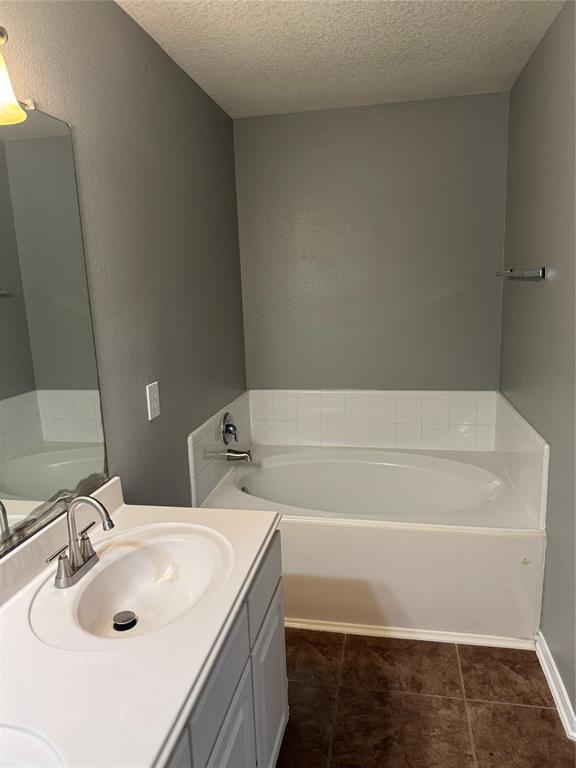 Building Photo - 5010 Redwing Brook Trail