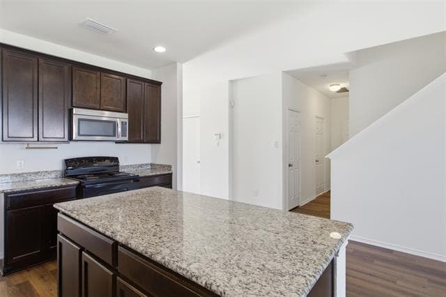 Building Photo - 1716 Gayla Creek Dr