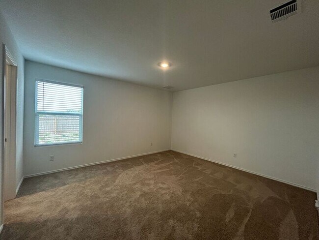 Building Photo - 1213 Catfish Ln