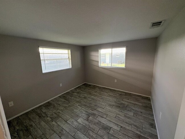 Building Photo - 308 Colonia Ln E