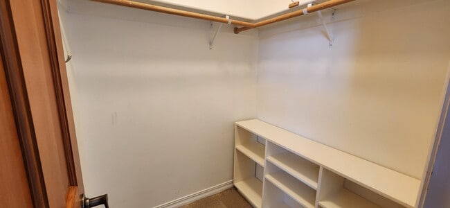 Building Photo - 8105 Alamosa Ln