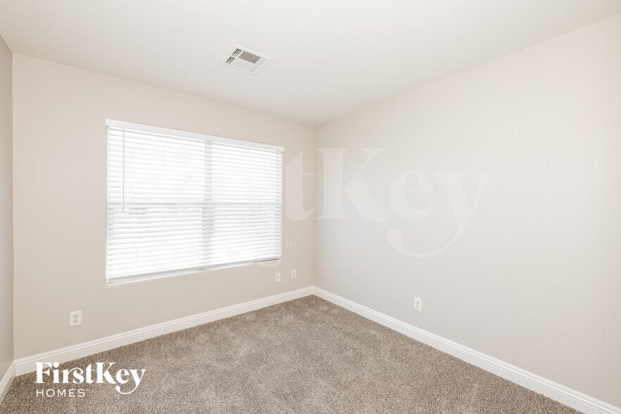 Building Photo - 2046 Peacemaker Rd