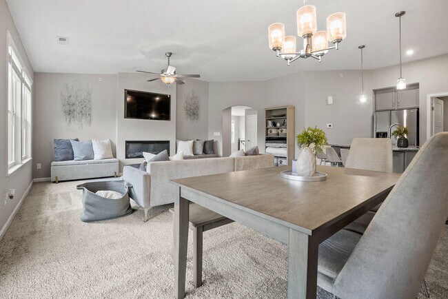 Building Photo - 2459 Bella Rdg