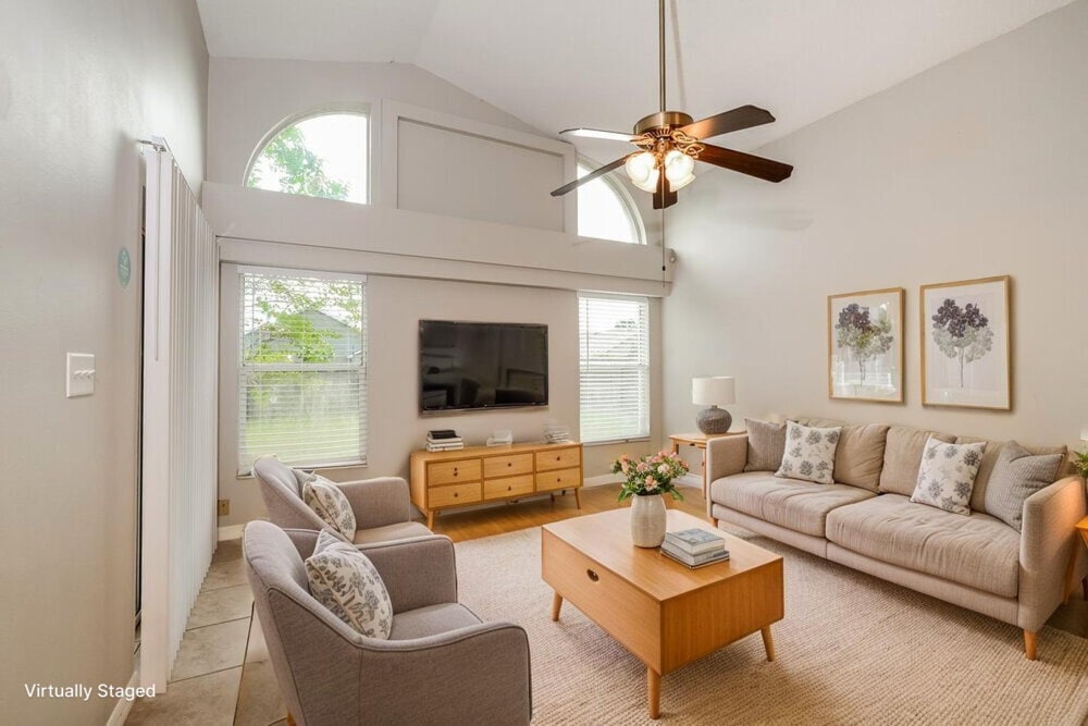 Building Photo - 887 Brightview Dr