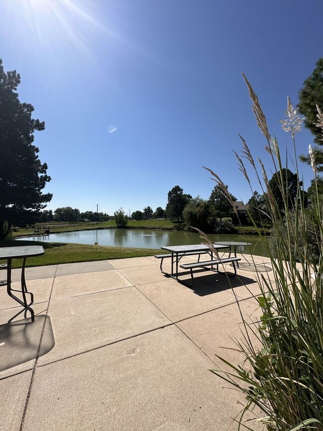 Building Photo - 4452 W Pondview Dr