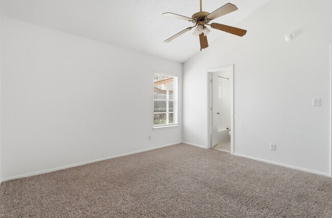 Building Photo - 10969 Duke Snider Cir