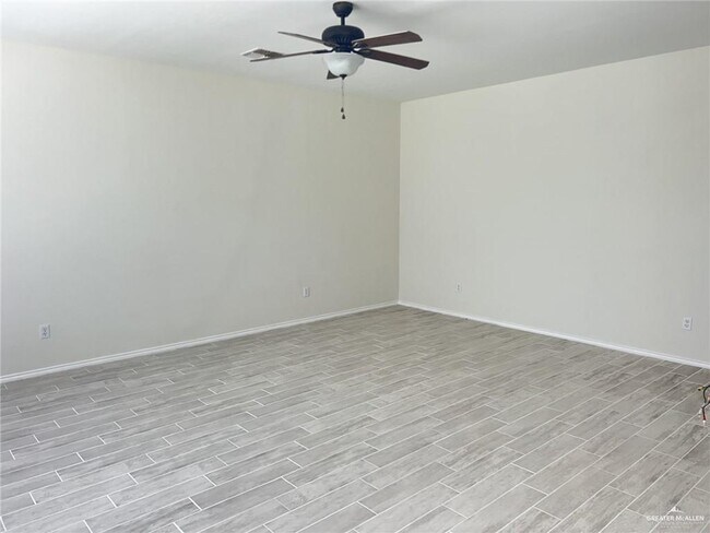 Building Photo - 3403 Santa Fe