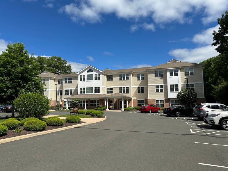 Primary Photo - Krause Gardens Senior Living (55+)