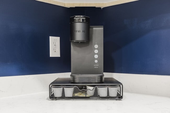 Building Photo - 1523 S East St