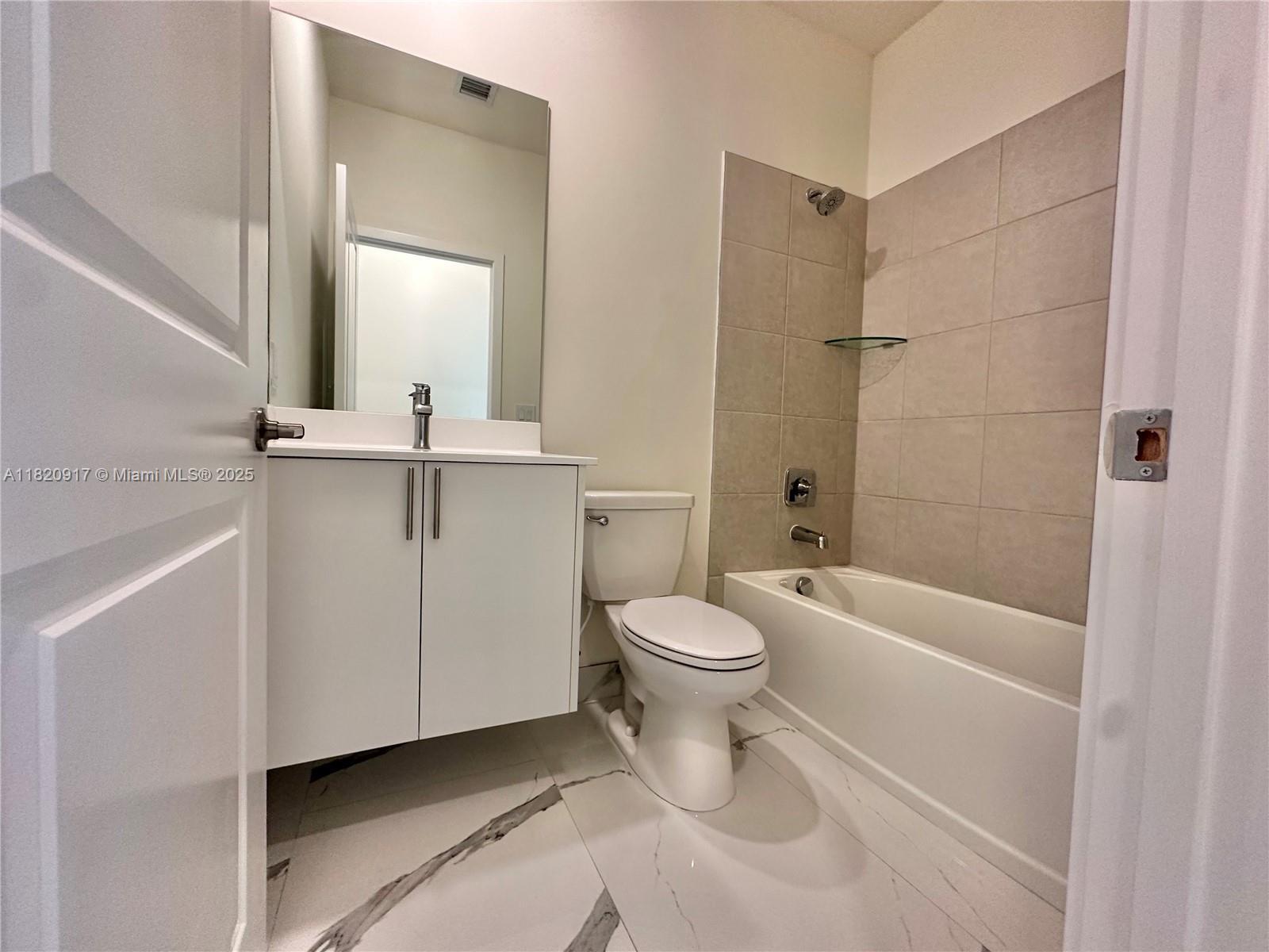 Building Photo - 8348 NW 43rd St