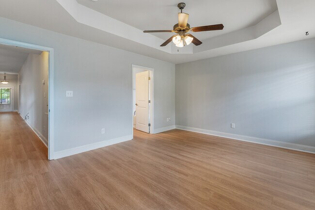 Building Photo - 323 Harbor Glen Dr SW