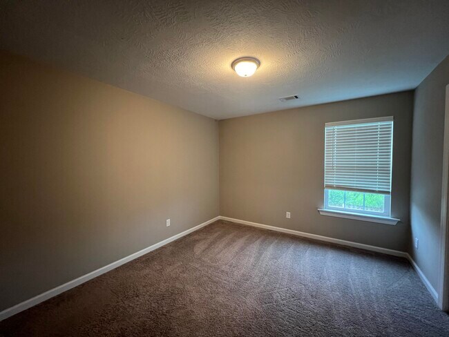 Building Photo - 862 Williford Run Dr