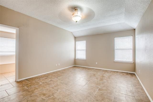 Building Photo - 14 Enchanted Ct