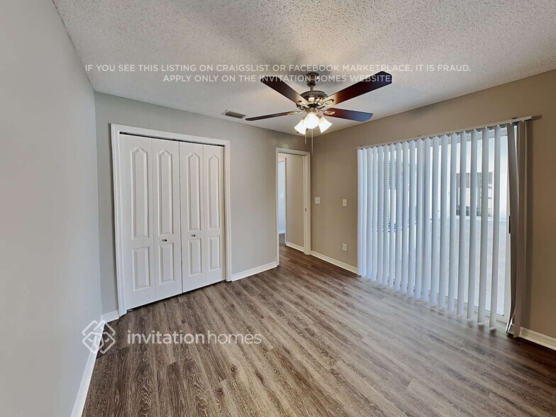 Building Photo - 2330 Tioga Dr