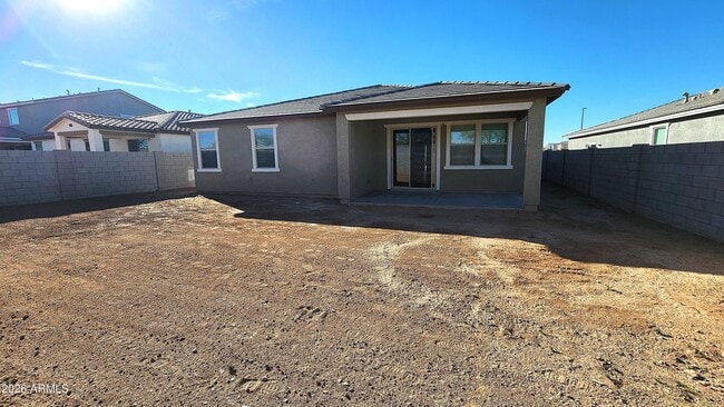 Building Photo - 2934 E Augusta Ave